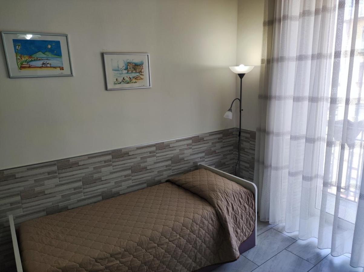Appartamento Casa Al Porto Napoli Esterno foto