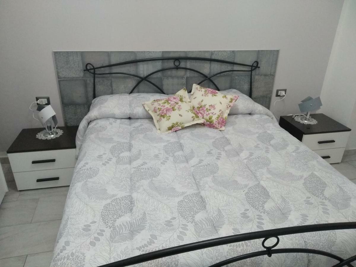 Appartamento Casa Al Porto Napoli Esterno foto