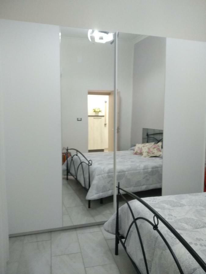 Appartamento Casa Al Porto Napoli Esterno foto