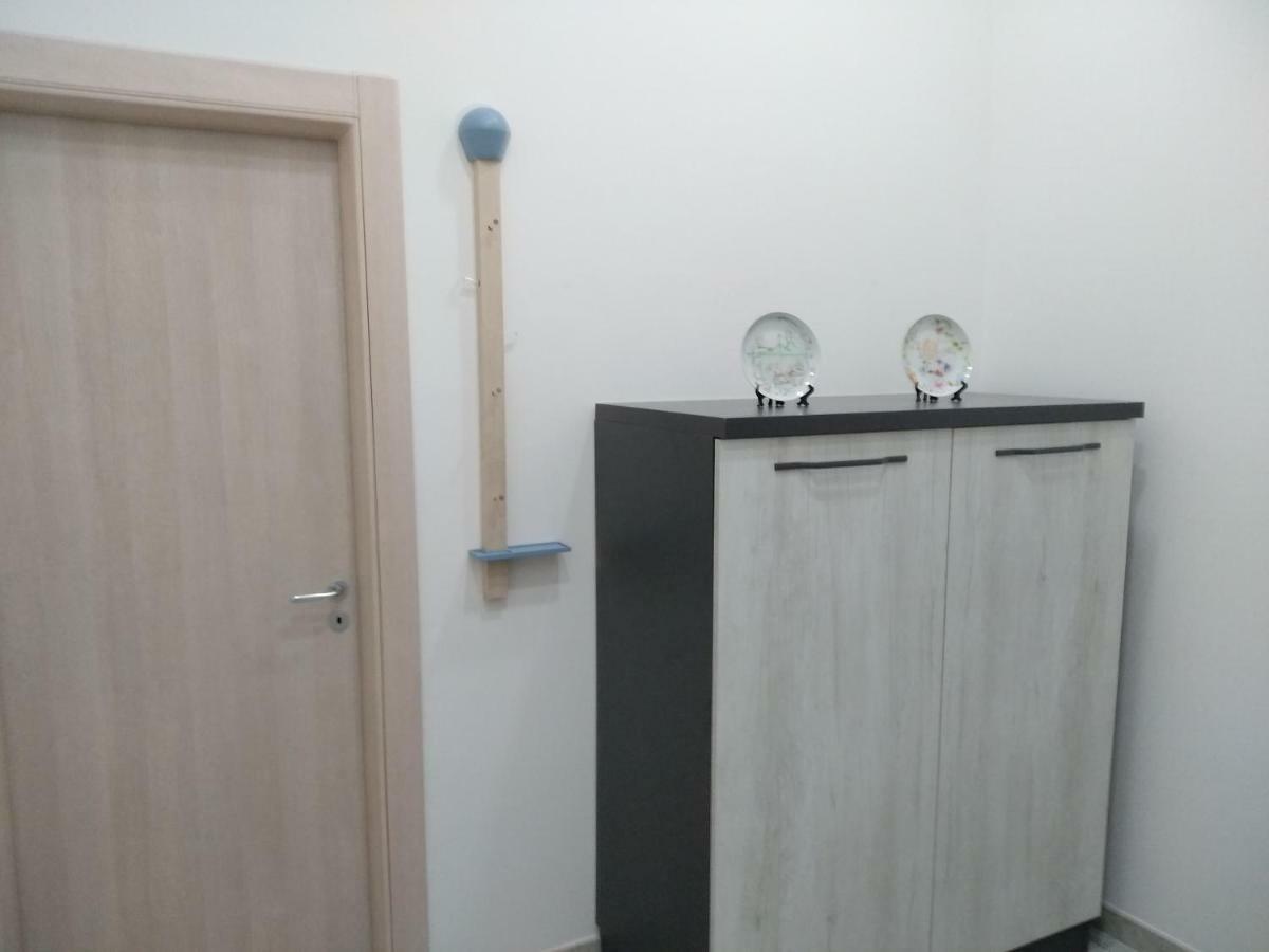 Appartamento Casa Al Porto Napoli Esterno foto